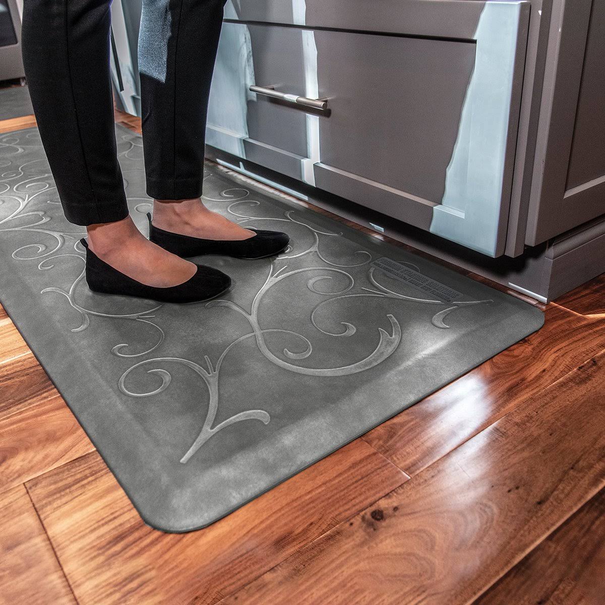 Silver Leaf Studio Scalloped Mat E71181