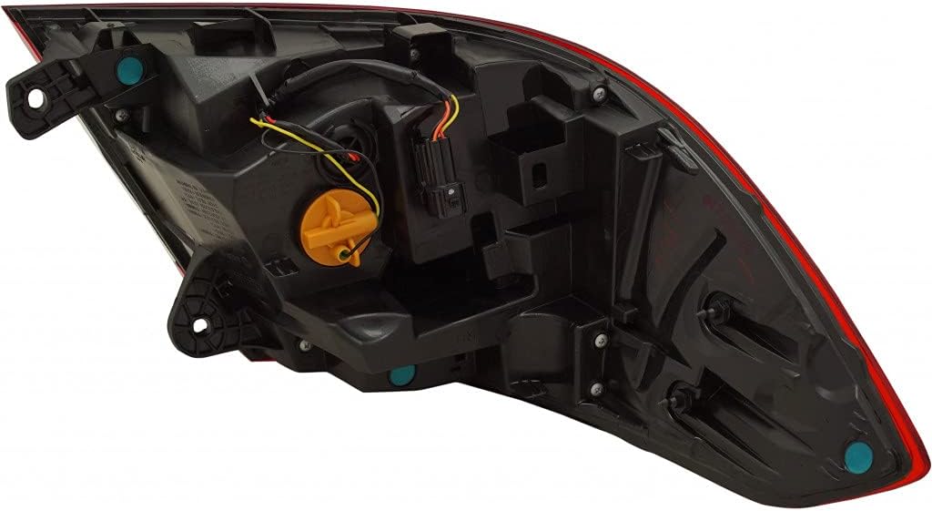 Tail Light Assembly Driver Side with Bulb Y330