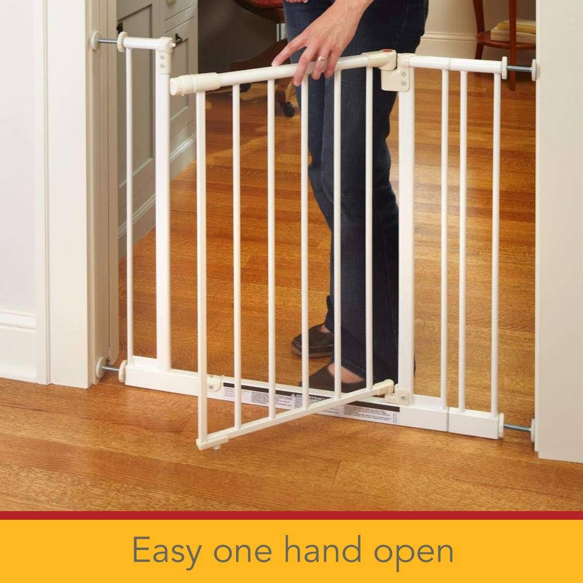 Easy-Close 28-38.5x22 Child or Pet Safety Gate + 10.5x22 Gate Extension U2792