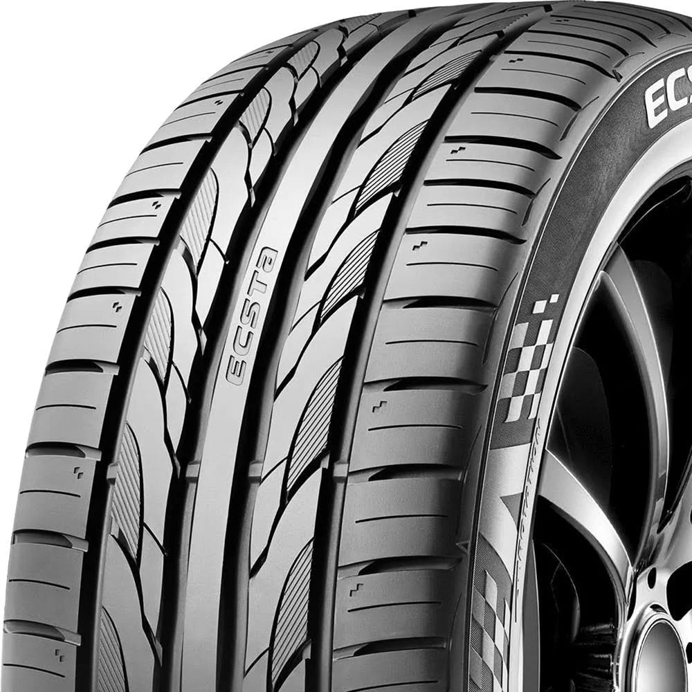 245/50R18 100W Tire R599020