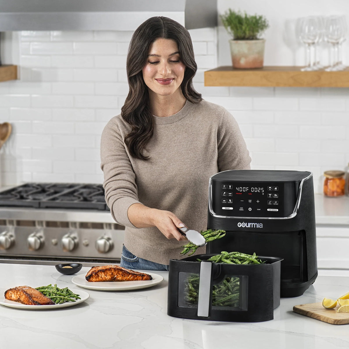 8 Qt Digital Window Air Fryer with 12 One-Touch Presets T884344