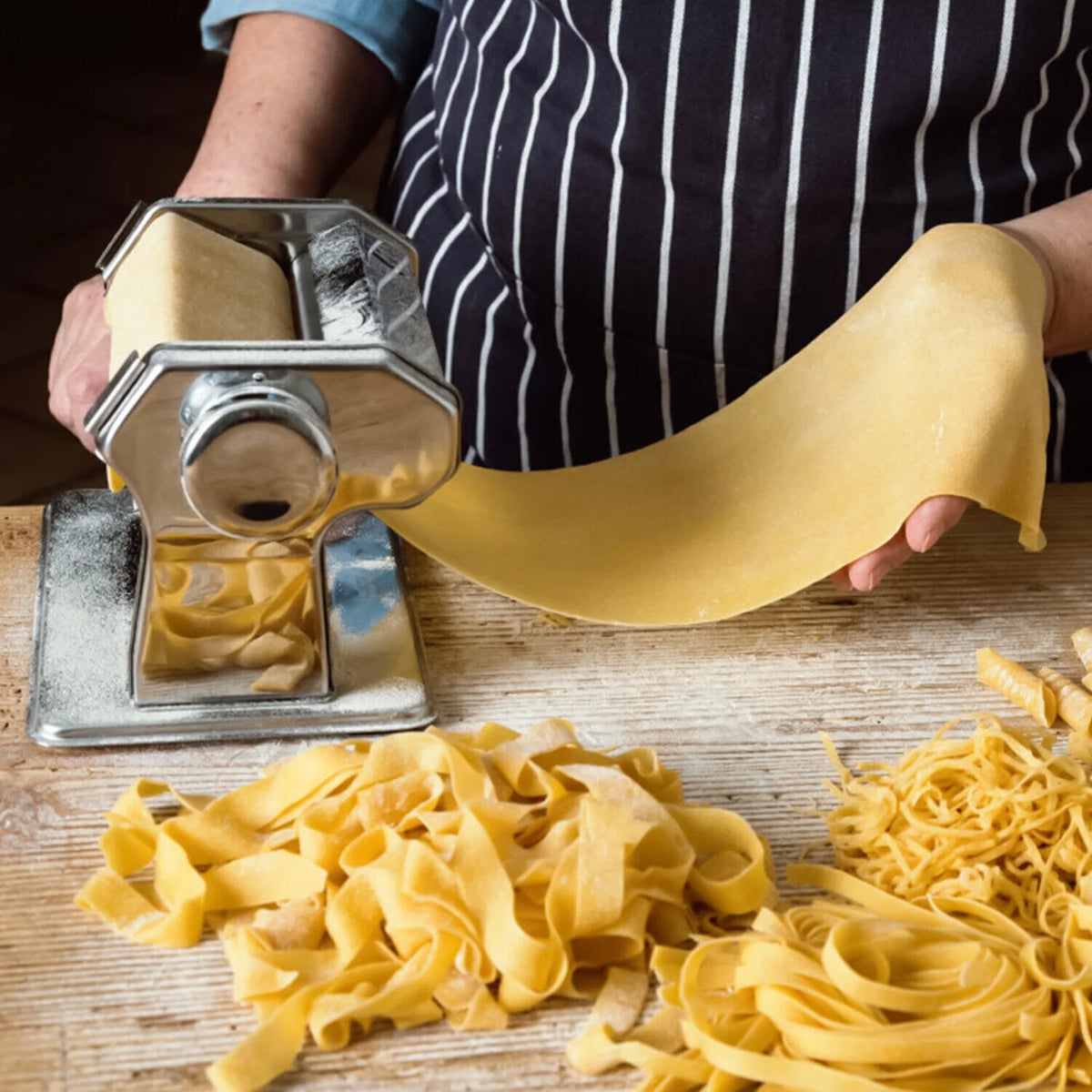 6" Stainless Steel Pasta Maker Q394994