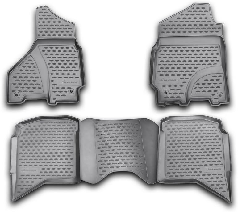 Black 4 Piece Floor Mats M567522