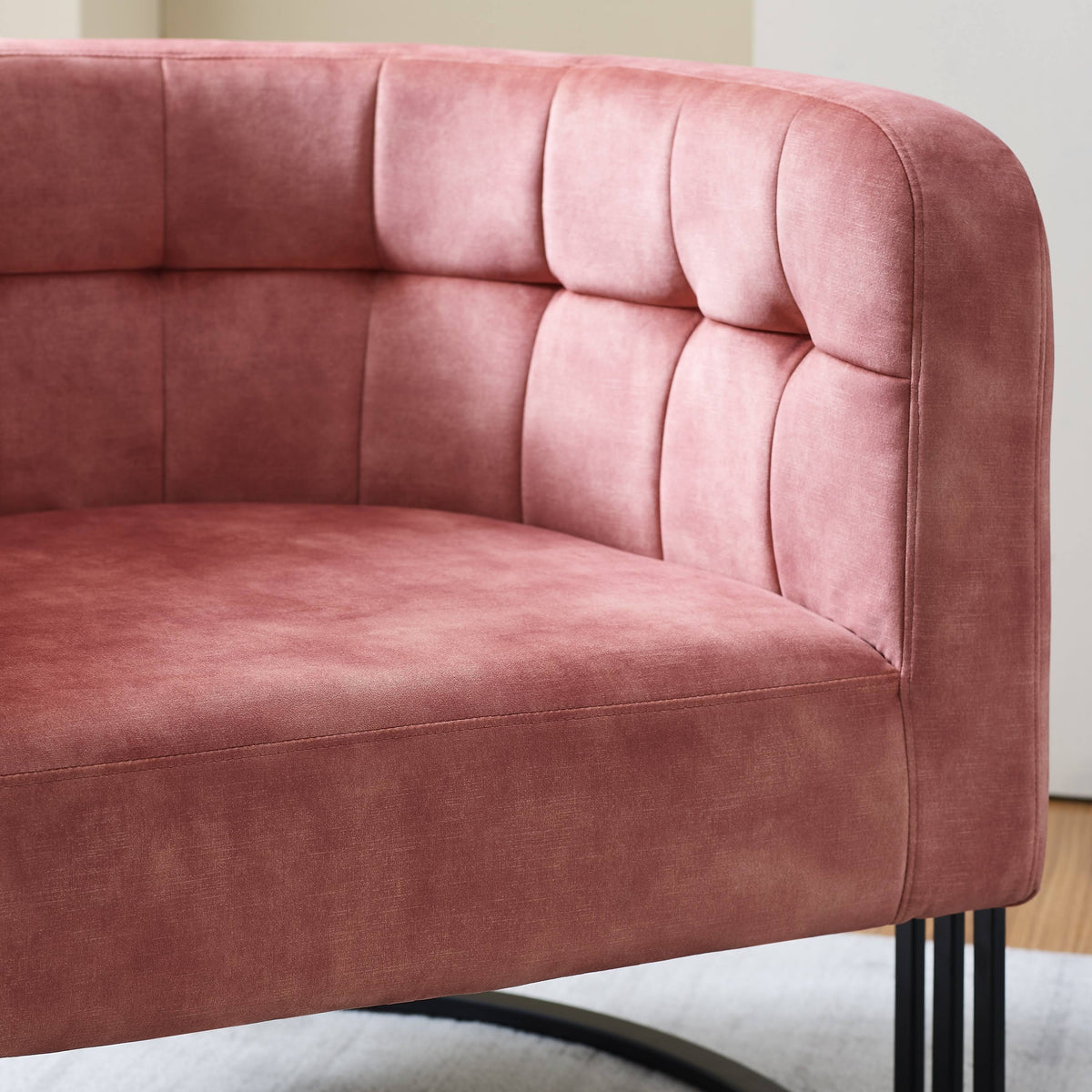 Beige Velvet Tufted Curved Back Barrel Accent Chair Q38179