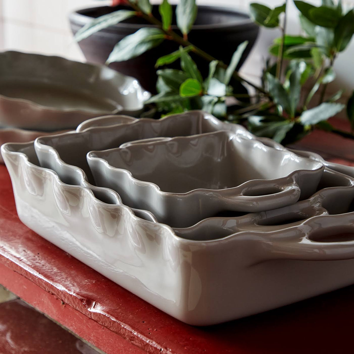 White Rectangular Baker I58365