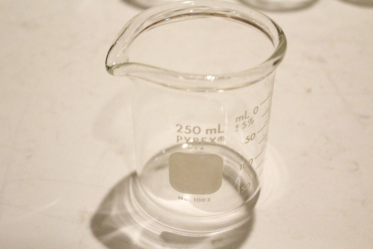 Pyrex Heavy Duty Griffin Beakers P283