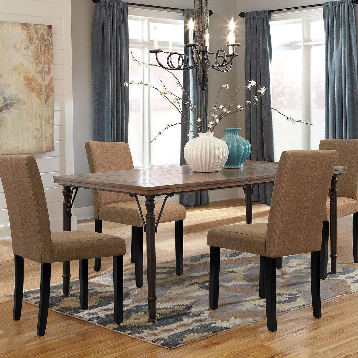 Set of 4 Upholstered Dining Chairs with Wood Legs K7534