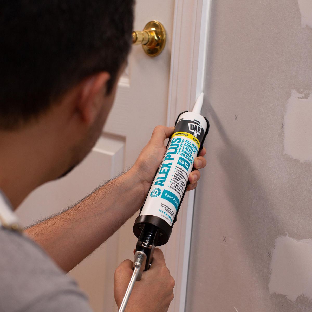 White Acrylic Latex Silicone Caulk E882500
